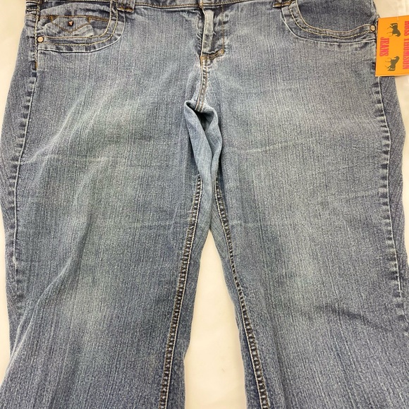 Ross Thomson Denim Jeans Faded Blue Straight NWT Missized Men's 42 W x 32* - Picture 3 of 11